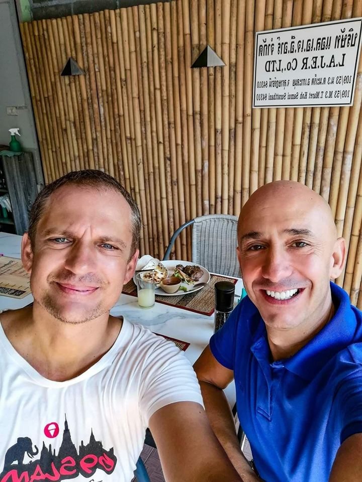 Eric et Bernie au restaurant la Cantine a Lamai beach (Koh Samui).