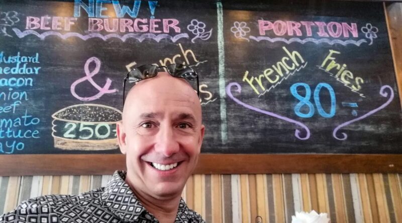 Bernie a la Boulangerie-pâtisserie La Fabrique a Lamai (Koh Samui)