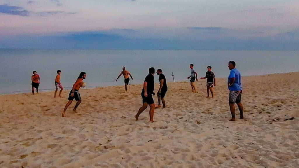 Beach Rugby sur Lamai Beach a Koh Samui, devant la Bohemia Beach Lounge.