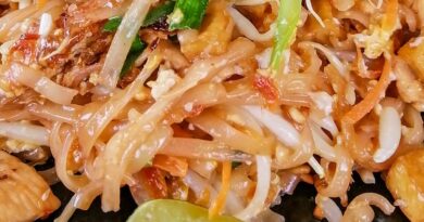 Pad Thai au Poulet chez Mam Thai Restaurant a Lamai (Koh Samui)