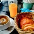 Bon Plan Petit-Déjeuner Boulanger à 100฿ (~ 2.70€)